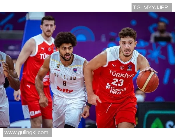 土耳其男足球星的荣耀征程与国家荣誉背后的激情故事